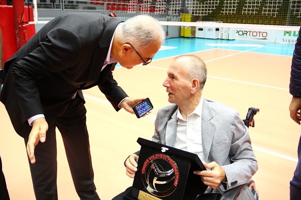 Voleybola Yakışanlar, Yakışmayanlar