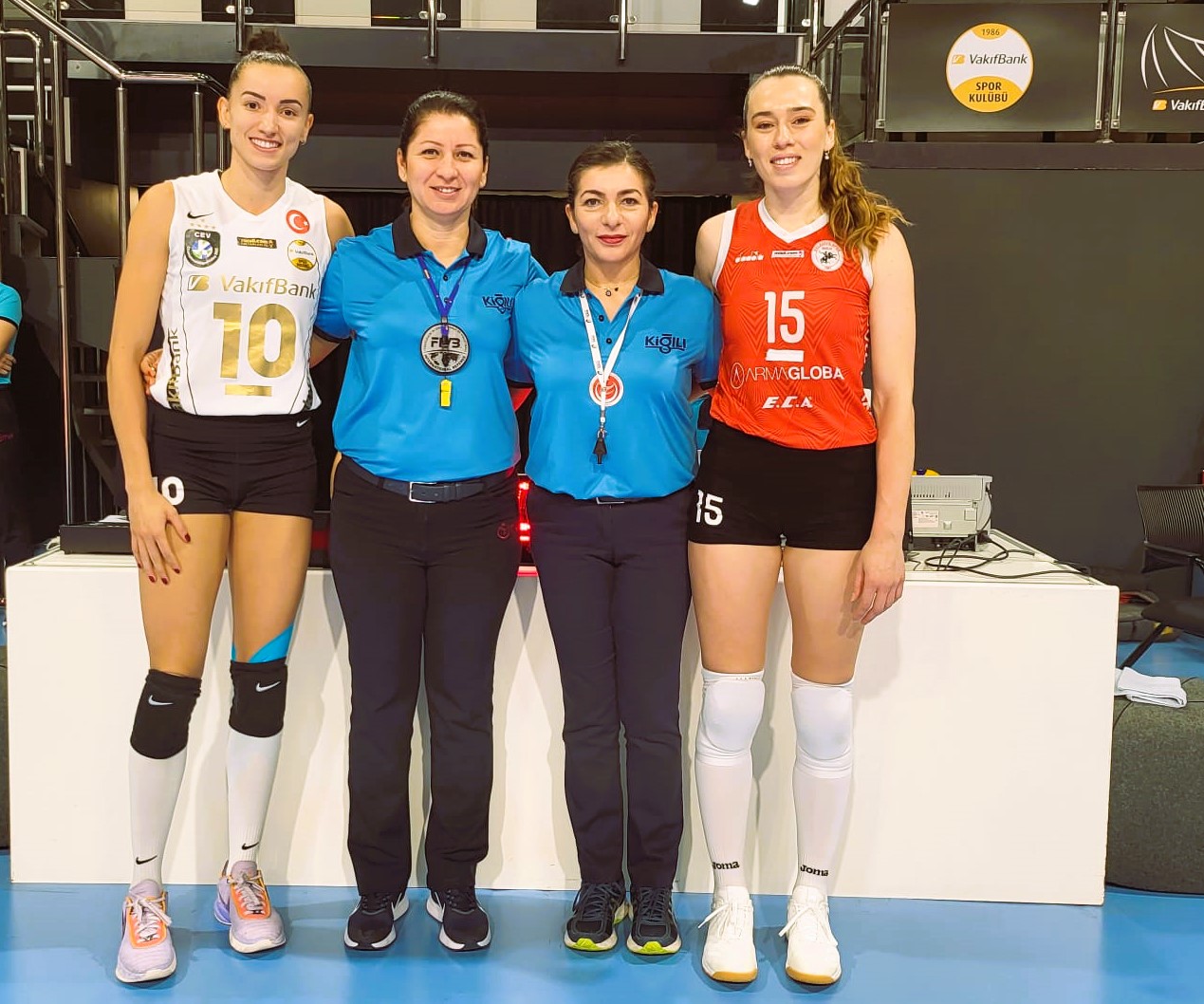 VakıfBank seriyi 9 maça çıkarttı