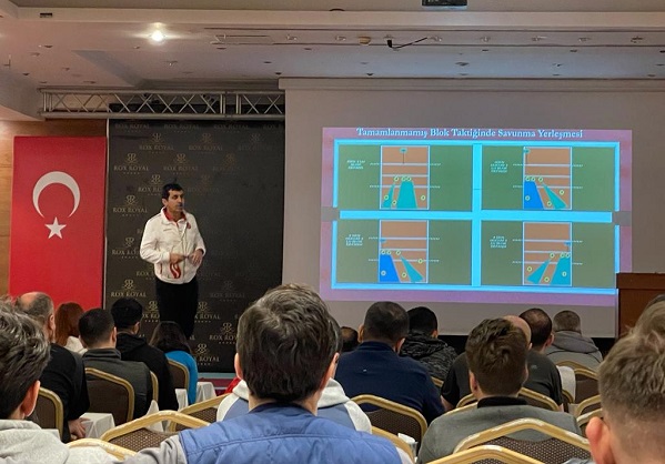 Antrenör Gelişim Semineri Antalya’da Başladı