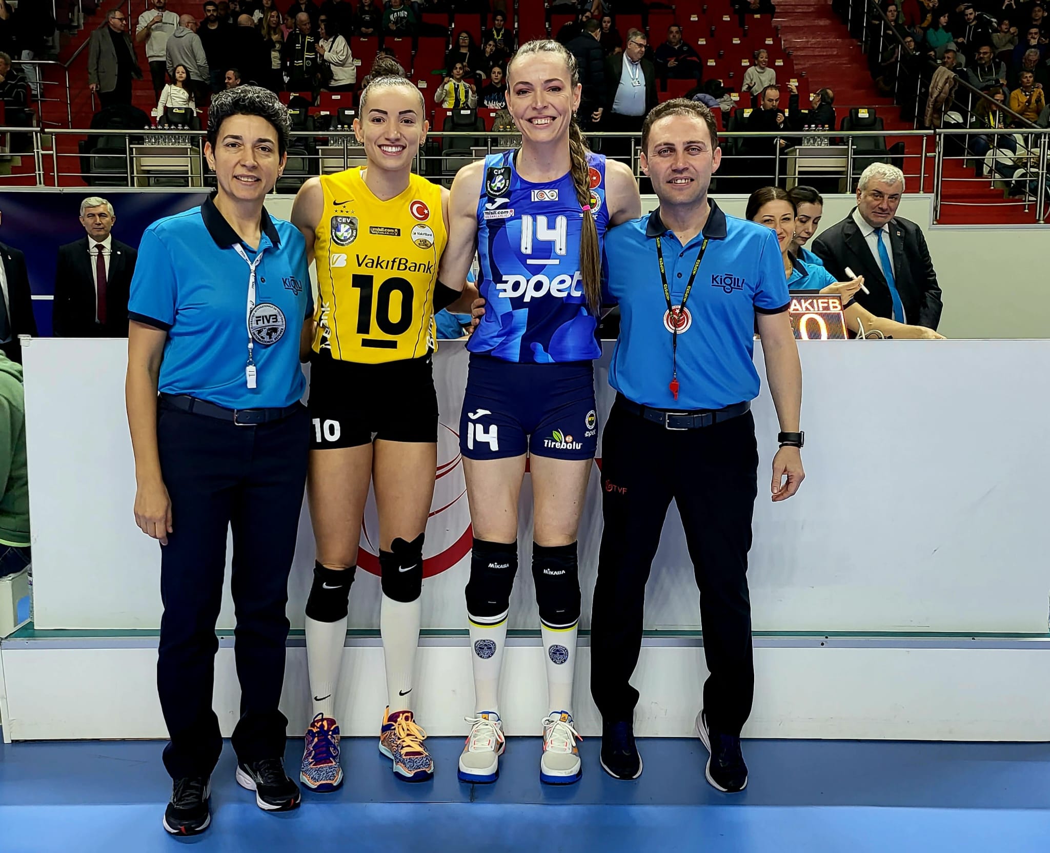 Derbide Kazanan Fenerbahçe Opet Oldu