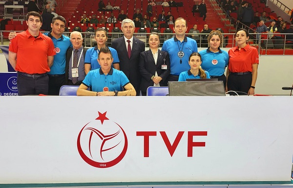 Derbide Kazanan Fenerbahçe Opet