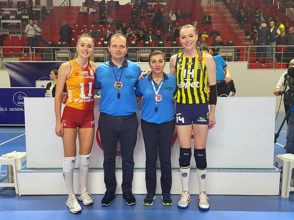 Derbide Kazanan Fenerbahçe Opet