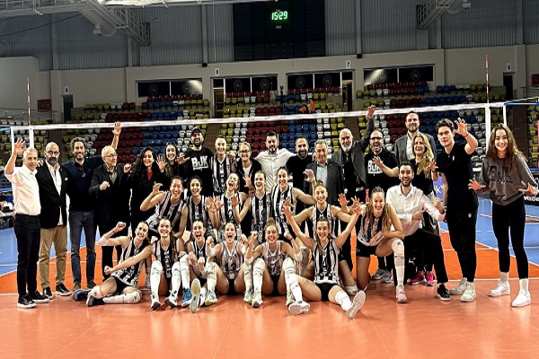 Beşiktaş 2 sezon sonra yeniden Sultanlar Ligi'nde