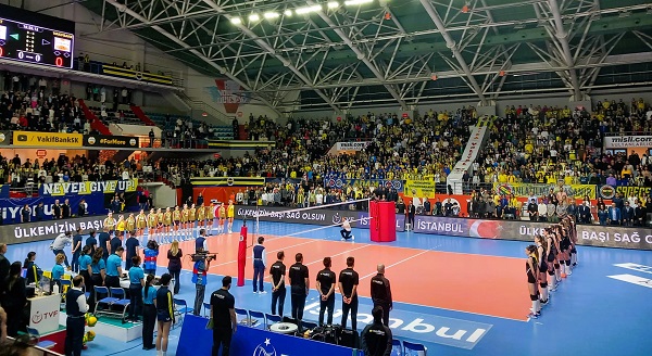 Süper Final Altın Set'le VakıfBank'ın Oldu