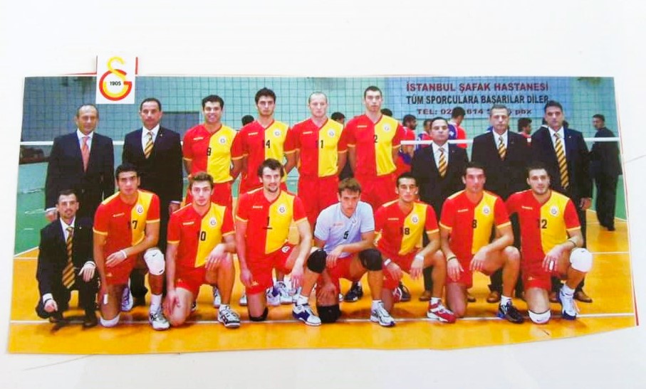 Eski Galatasaraylı Şevki Hollanda'da Ligi 3. Bitirdi