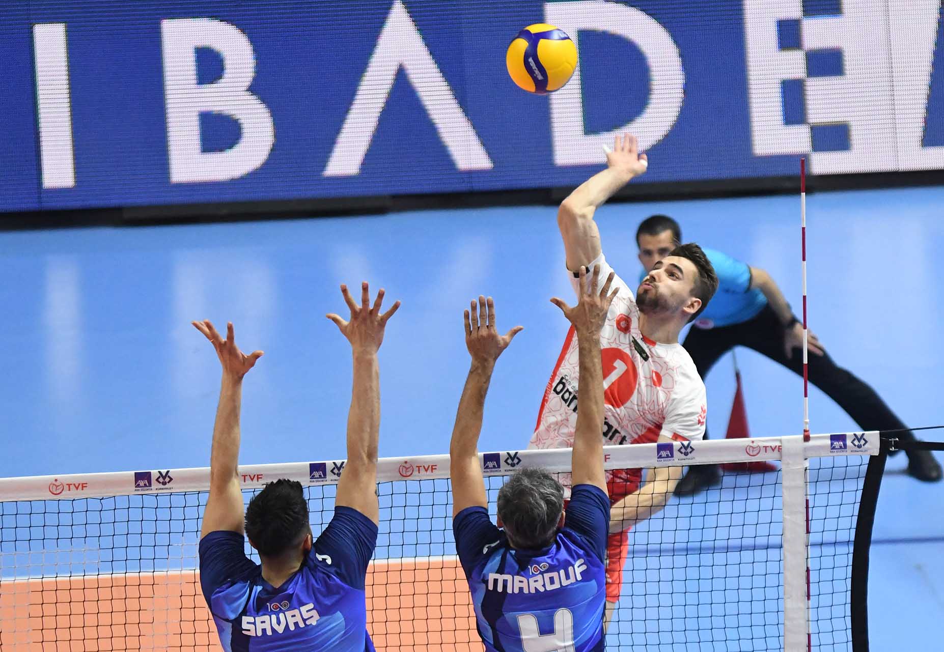 Kupa Voley'de Fenerbahçe HDI Sigorta Finalde