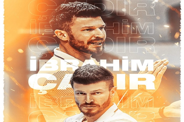 Merinos Voleybol İbrahim Çadır'la devam ediyor