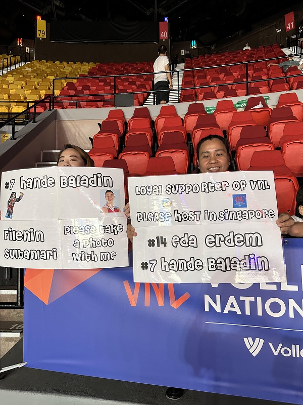 Hong Kong’da Tatlı Tesadüf