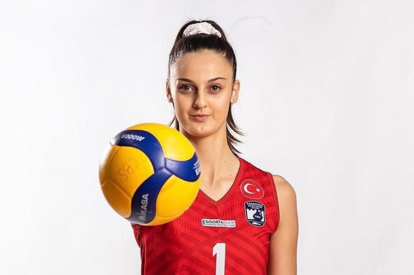 Aydın BŞB'de Orta Oyuncu Transferi