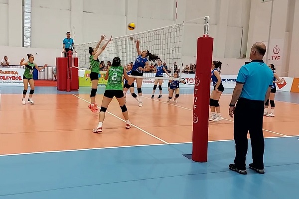 Midi Erkek ve Küçük Kızlar Türkiye Şampiyonaları Başladı