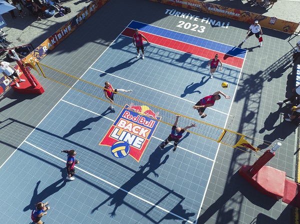 Red Bull Back Line’da Şampiyon Beach Stars Oldu
