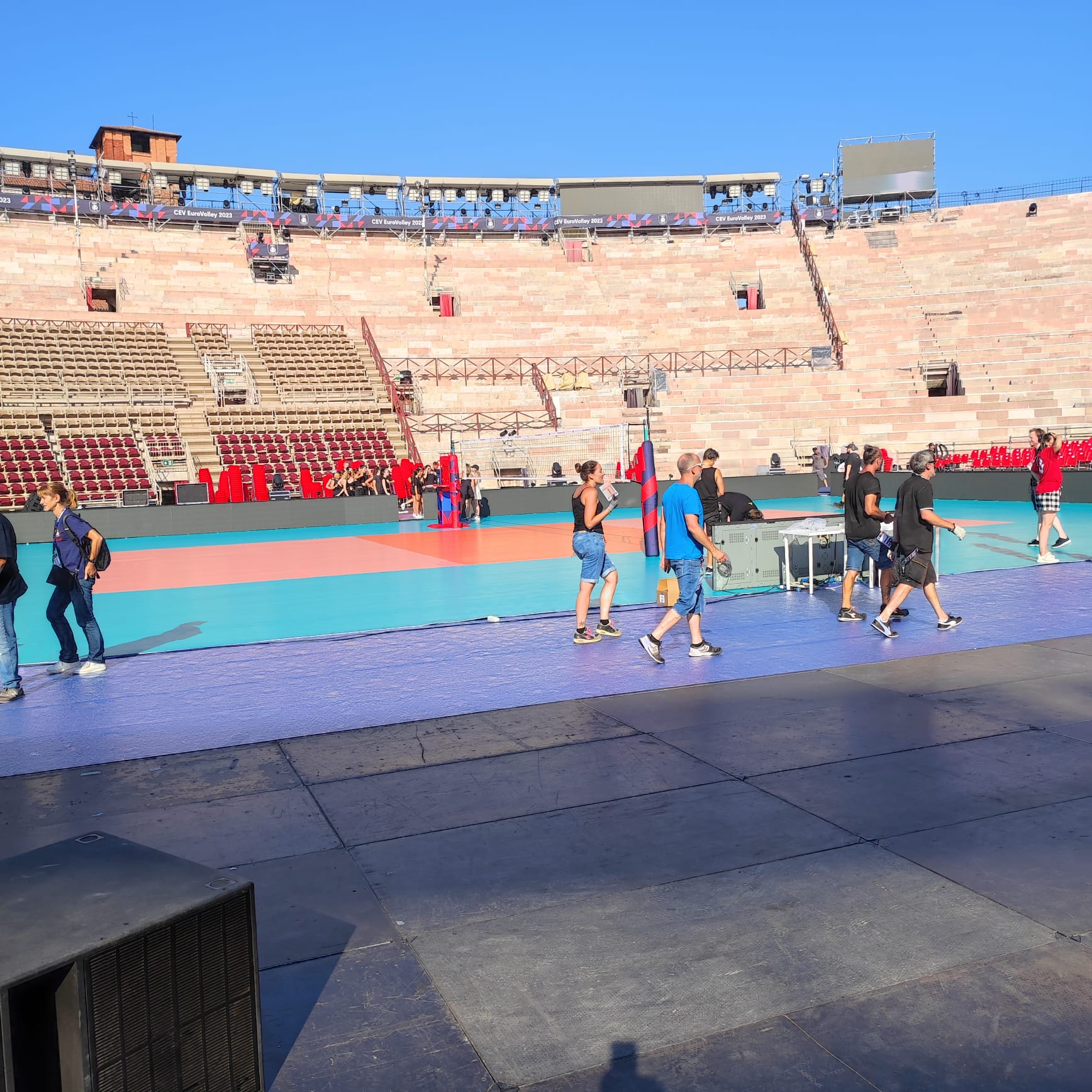 2023 EuroVolley'in Tarihi Açılış Maçında Gözlemci Aziz Yener