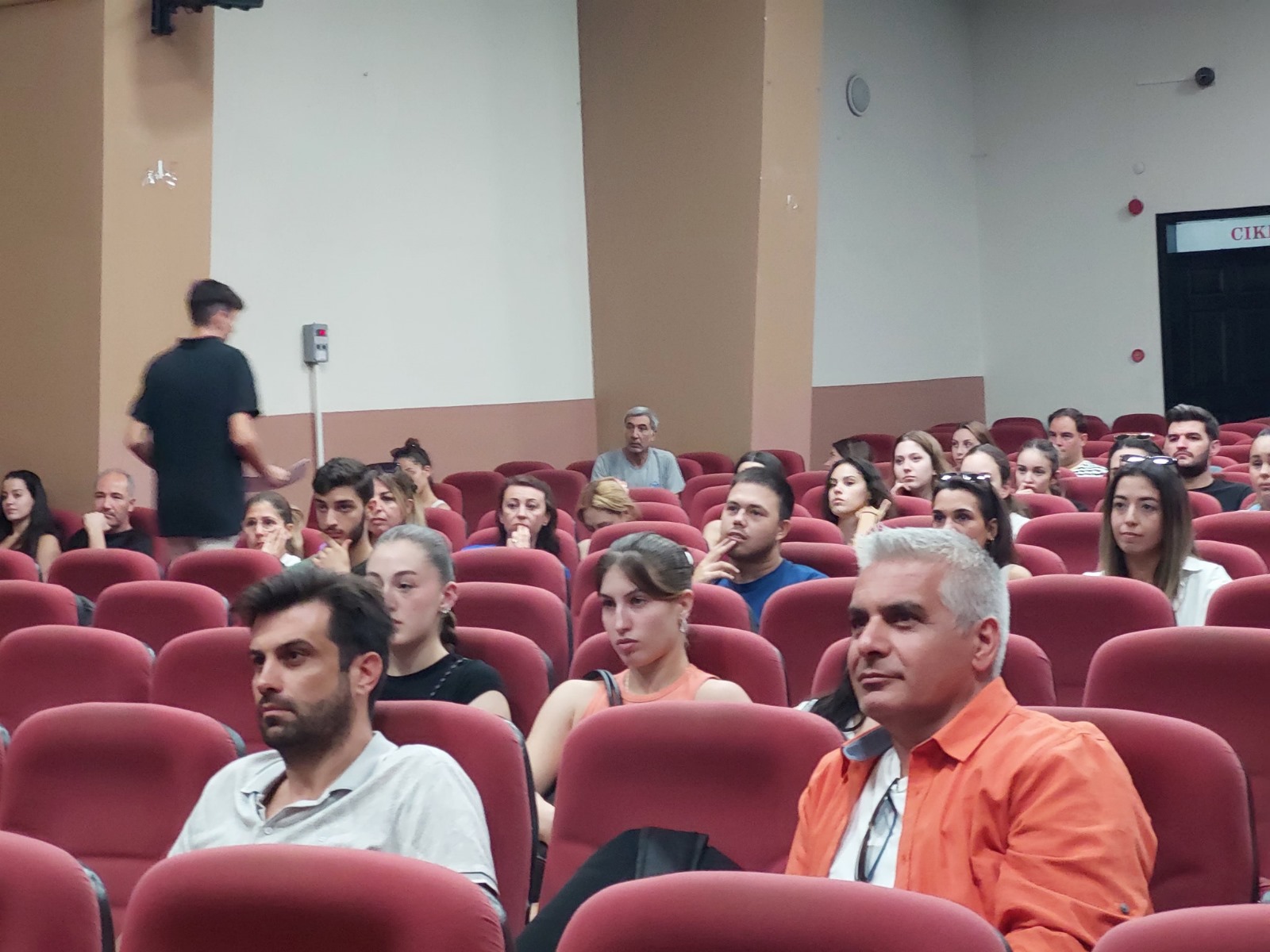 Aziz Yener'den İzmir'de Kulüp Yöneticileri ve Antrenörlere Seminer