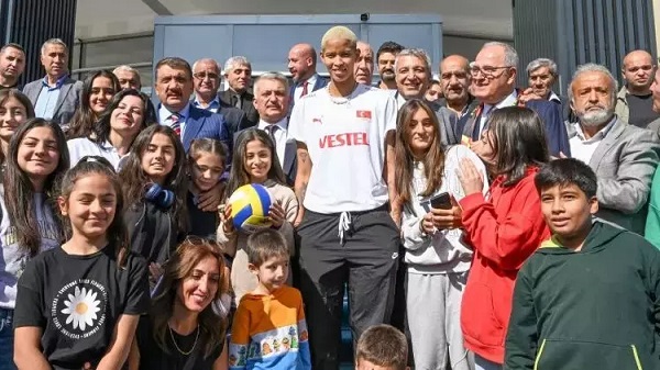 Melissa Vargas: "Malatya’da olmaktan dolayı büyük mutluluk duyuyorum"