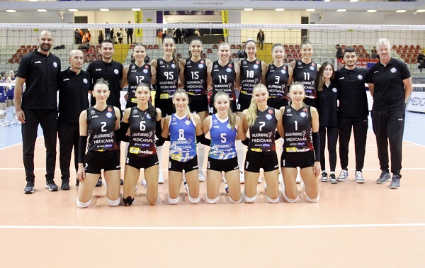 Nilüfer Belediyespor CEV Challenge Kupası’na Galibiyetle Başladı