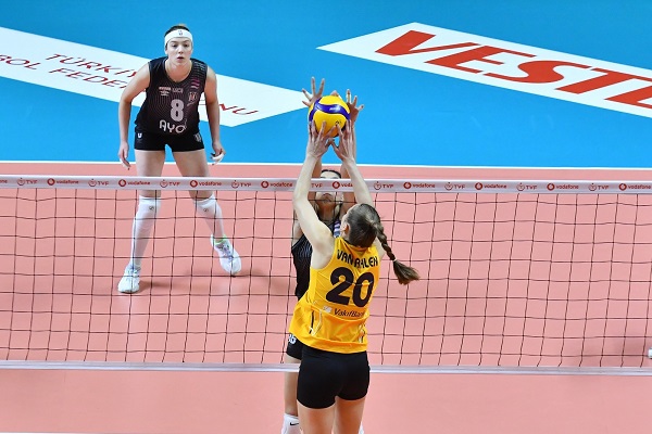 Beşiktaş 2-0'dan döndü ama 1 puan alabildi