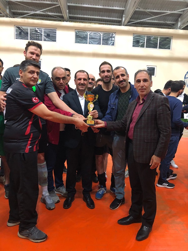 Solhan Kaymakamlığı 100.Yıl Cumhuriyet Kupası Sona Erdi