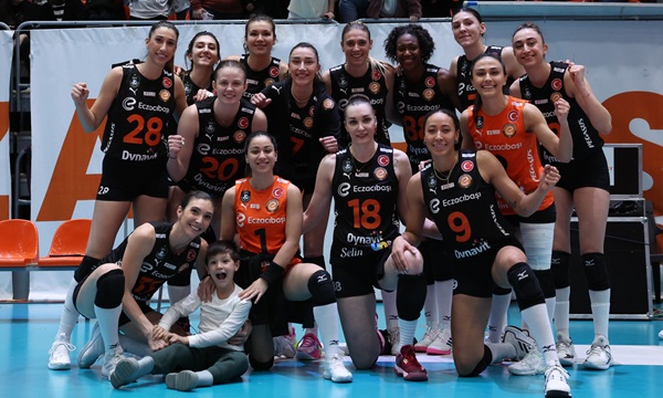 Eczacıbaşı Aydın'ı 3-1 ile geçti