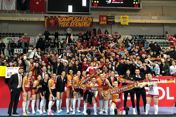 Galatasaray Daikin Ankara'da 3 puanı set vermeden aldı