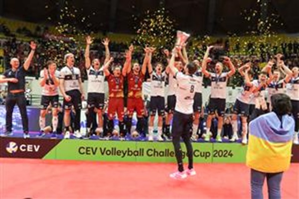 Erkekler Challenge Cup'ta Protekt Warszawa Şampiyon