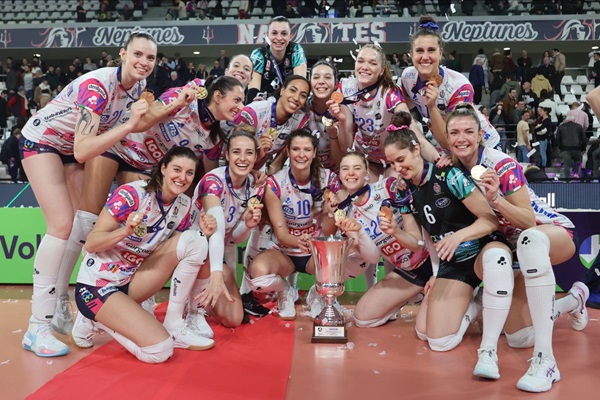 Kadınlar Challenge Cup'ta Şampiyon Novara