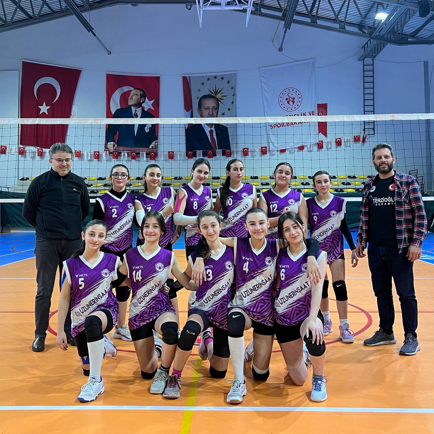Hopa Voleybol Birinciliklere Abone