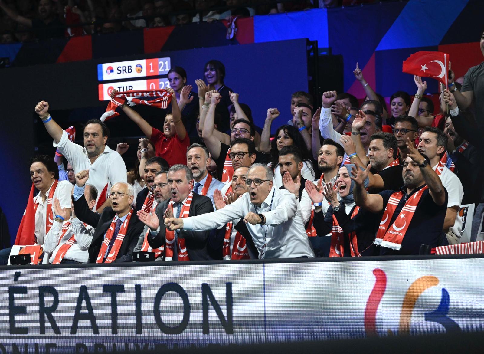 TVF Başkanı Üstündağ’ın “O An”ı Yılın Basın Fotoğrafı Ödülü’ne Layık Görüldü