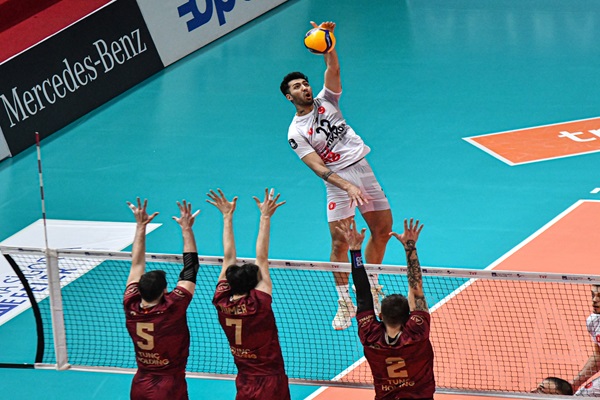 AXA Sigorta Efeler Ligi’nde Play-off 3/4.lük Etabı Başlıyor