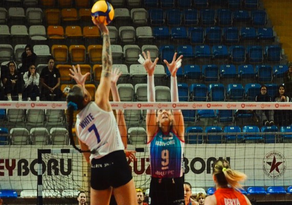 Kuzeyboru seriyi 5 maça çıkarttı