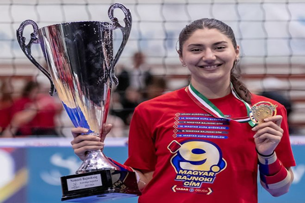 Kuzeyboru, Buket Gülübay transferini açıkladı