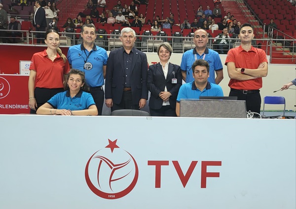 Halkbank seride 2-0 öne geçti