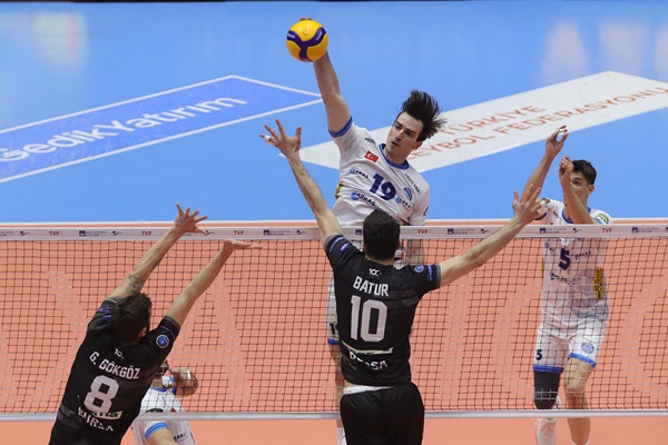 Bursa BŞ Bld.Spor'u 2.maçta da yenen Arkas Spor 5-6.'lık maçı oynayacak