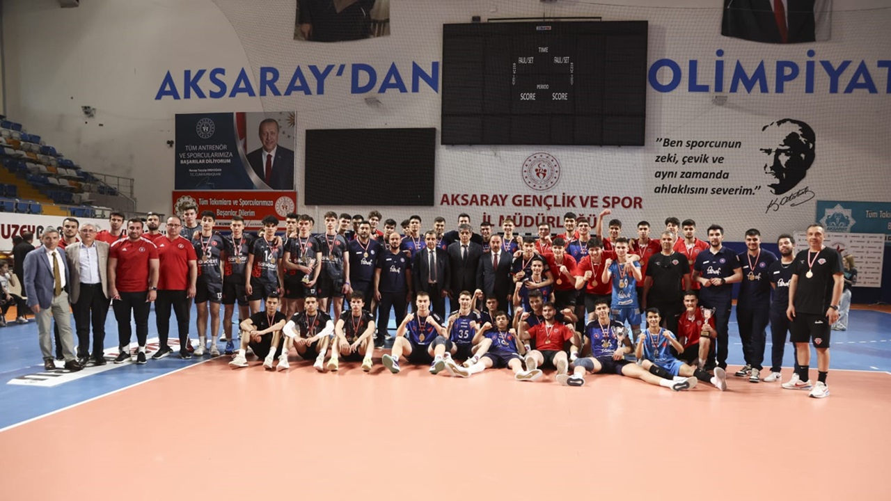 Erkek Voleybol Altyapısına Ankara Damgası