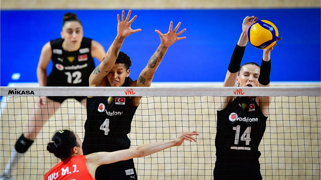 Çin'e 2-0'dan Kaybettik