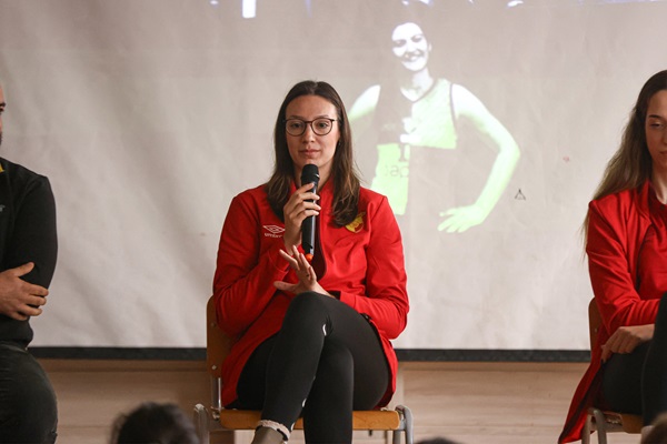 Göztepe 'Şehrimin Takımı' Etkinliği ile ortaokullarda