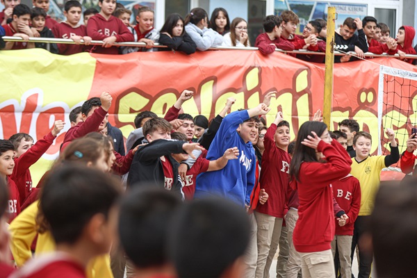 Göztepe 'Şehrimin Takımı' Etkinliği ile ortaokullarda
