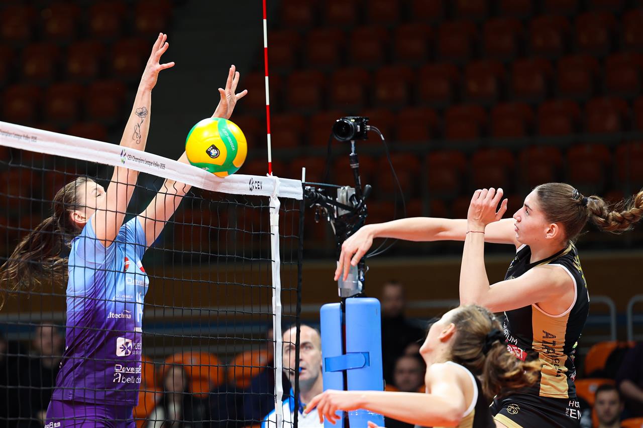 Kadınlar Şampiyonlar Ligi'nde 5. maçlar tamamlandı