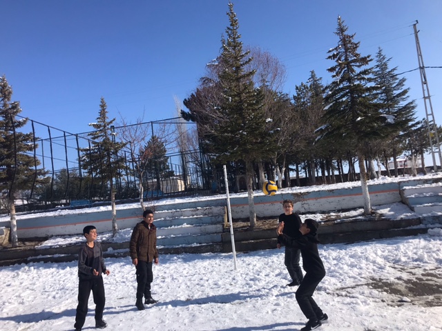 Sizce hangisi başarı öyküsü?