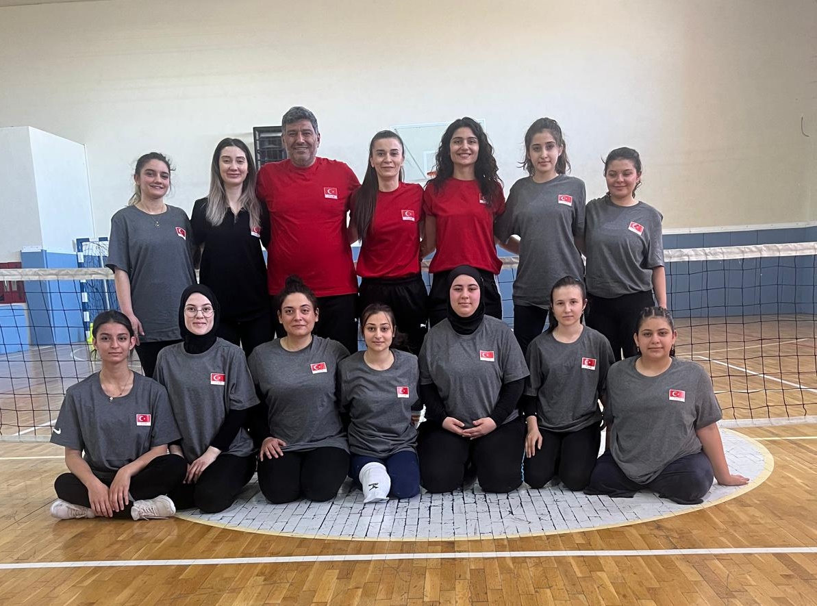 Oturarak Voleybol Milli Takımlarımız, Avrupa Şampiyonası için Kampta