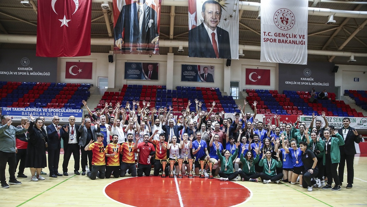 İşitme Engelliler Voleybol Türkiye Şampiyonası Sona Erdi