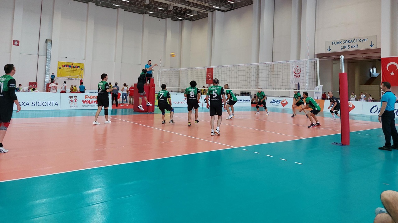 TVF Veteranlar Turnuvası Başladı