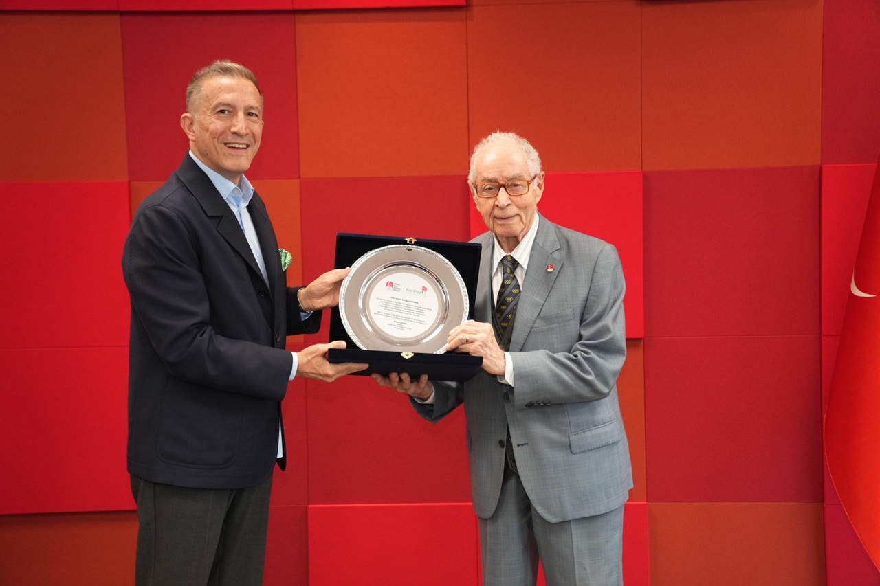 TMOK'da Fair Play Komisyonu'nda Devir Teslim