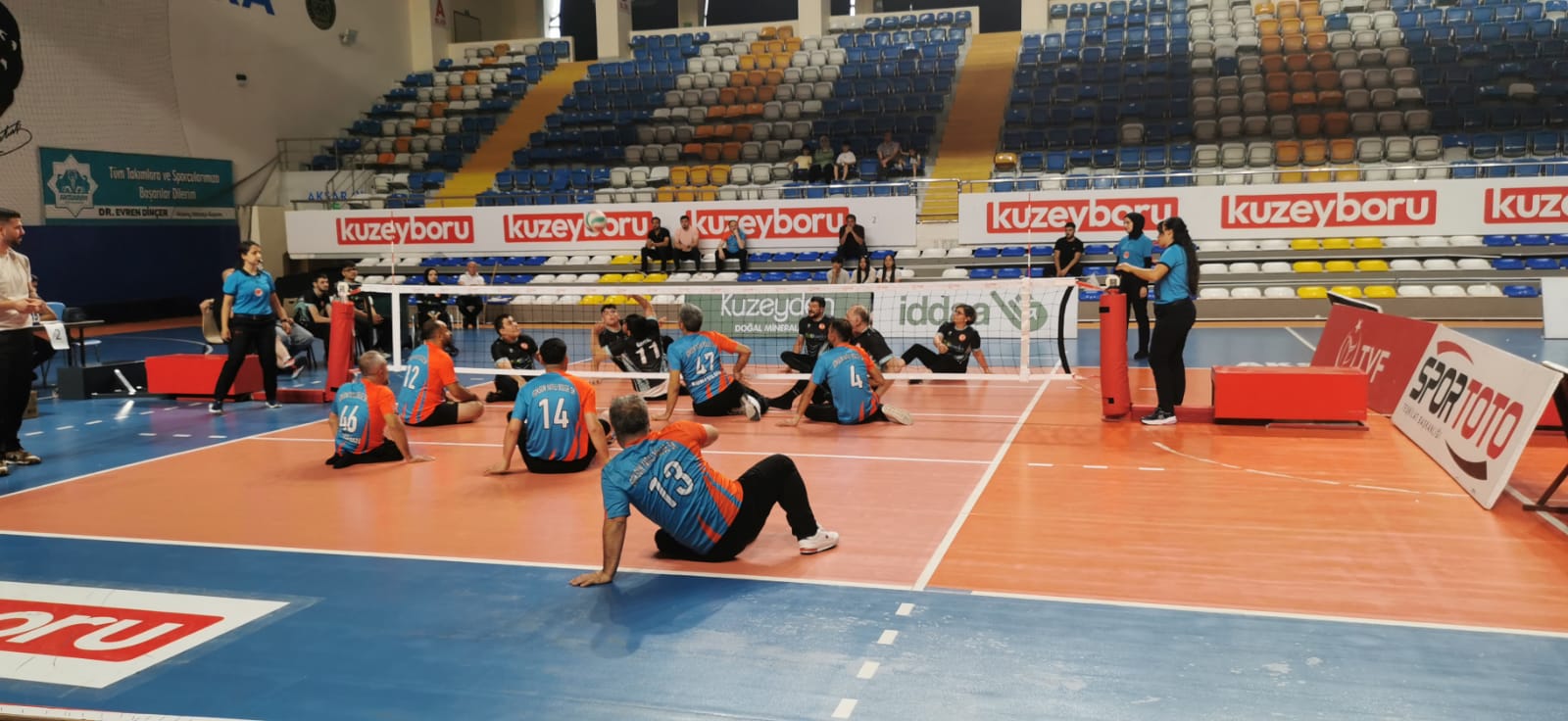 Oturarak Voleybol'da Erkeklerde 1.Lig, Kadınlarda Türkiye Şampiyonası başladı