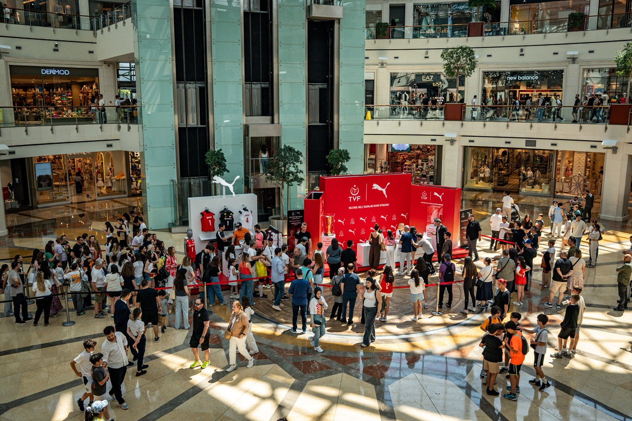 PUMA, Filenin Sultanları’nı voleybolseverler ile buluşturdu