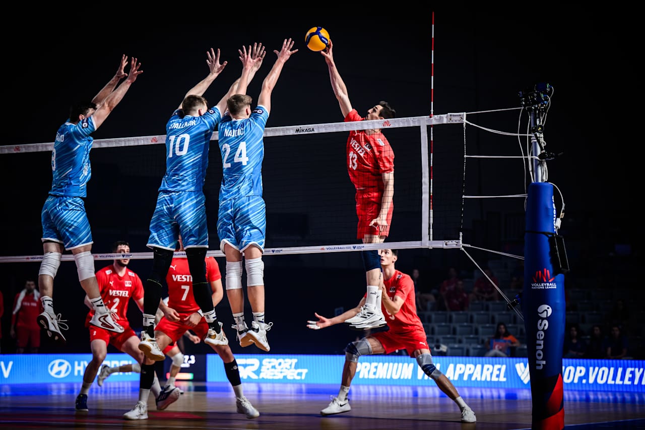 VNL 2025'te Türkiye, Slovenya’ya 3-0 mağlup oldu