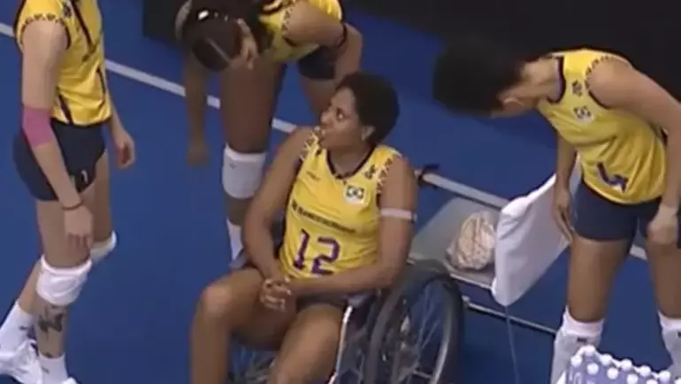 Brezilya'da Şok! Ana Cristina Brezilya'ya geri döndü