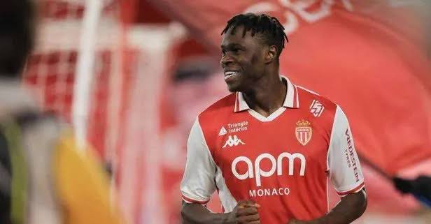 Galatasaray Wilfried Singo transferini bitirdi