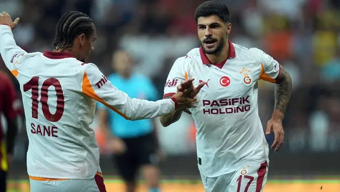 Galatasaray Kayseri'de gol şov yaptı