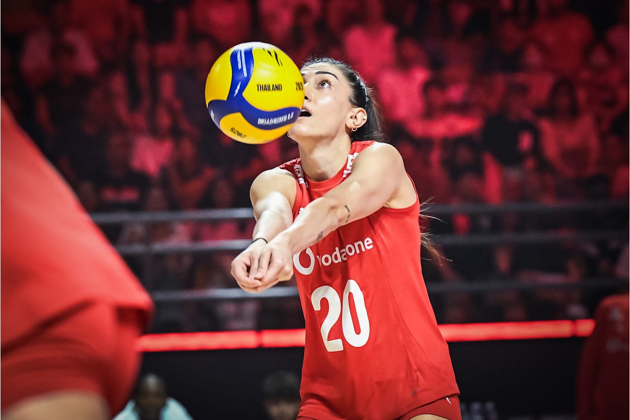 Yaprak Erkek ve Vargas Türkiye’yi galibiyete taşıdı