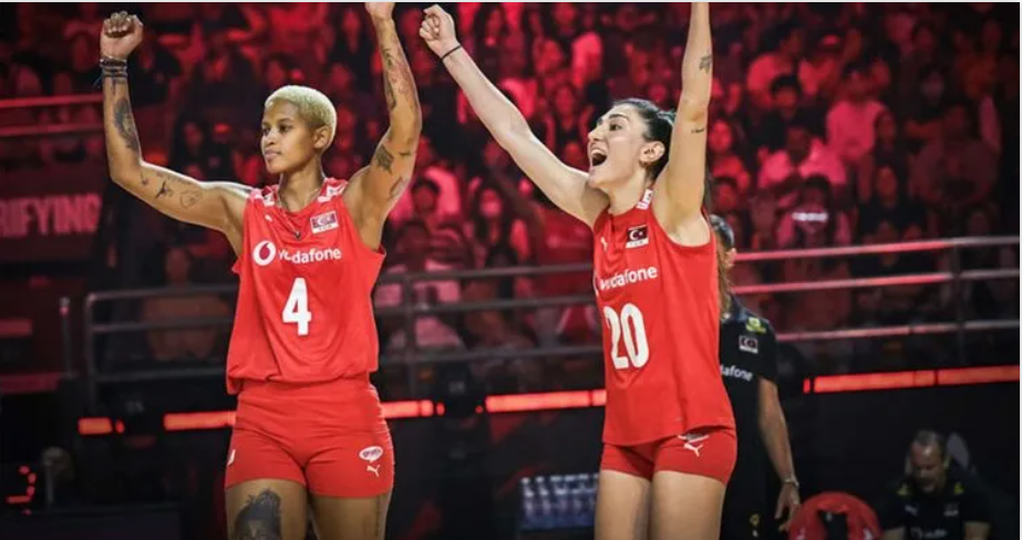 CANLI I Japonya Türkiye voleybol maçı hangi kanalda, şifresiz mi? CANLI I Japonya Türkiye voleybol maçı hangi kanalda, şifresiz mi?